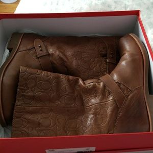 coach  leather boots size 9